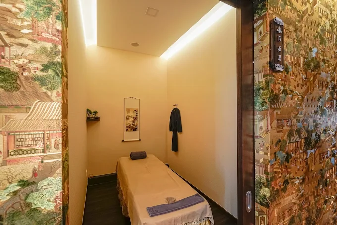 Grandeur Spa Massage For Man In Singapore