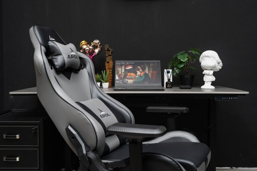 APOL Best Gaming Chair Singapore